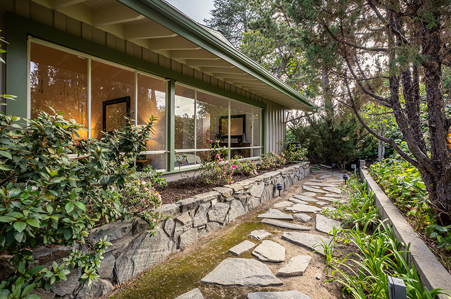 1425 Washburn Rd