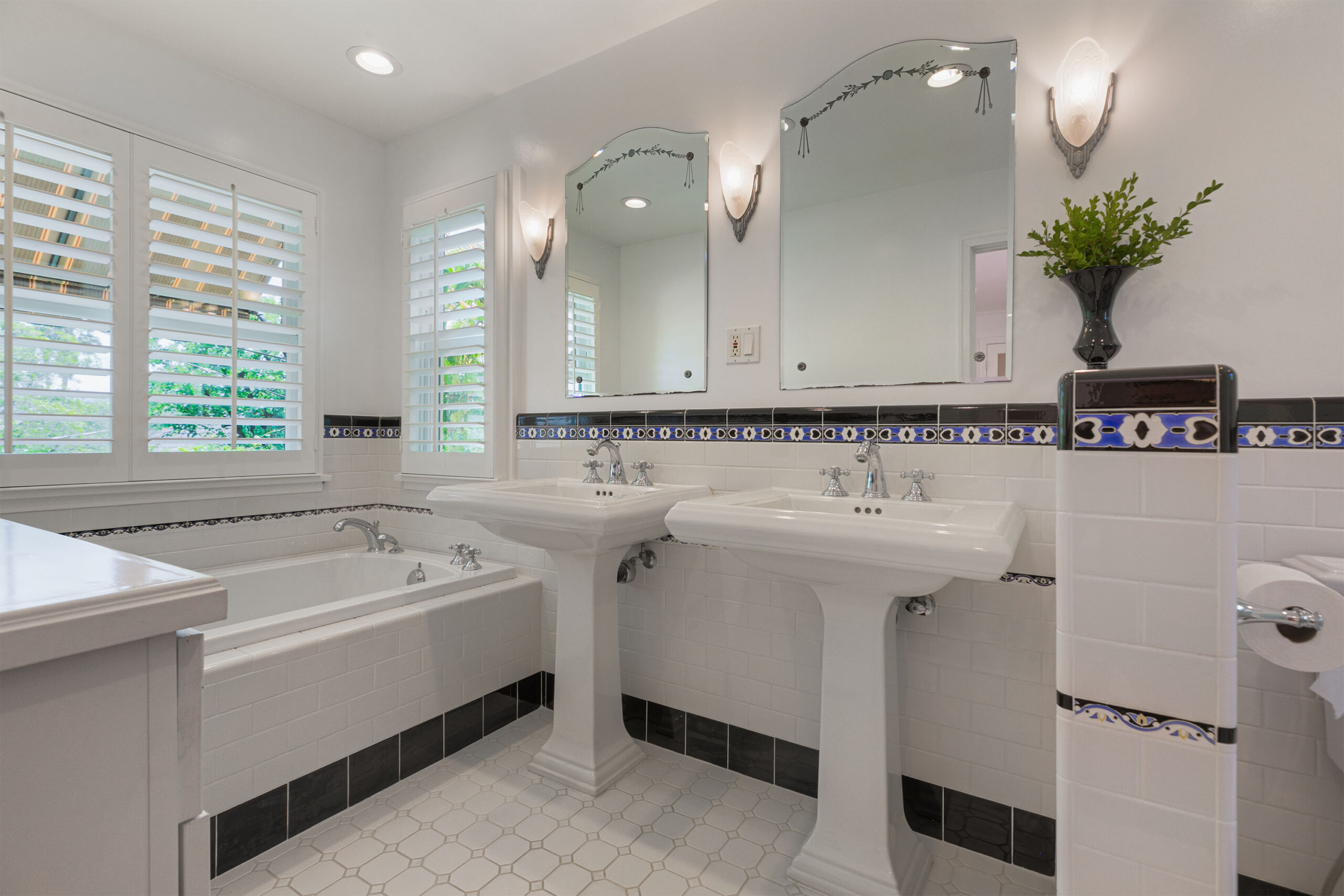 1637 Highland Ave, Glendale CA 91202