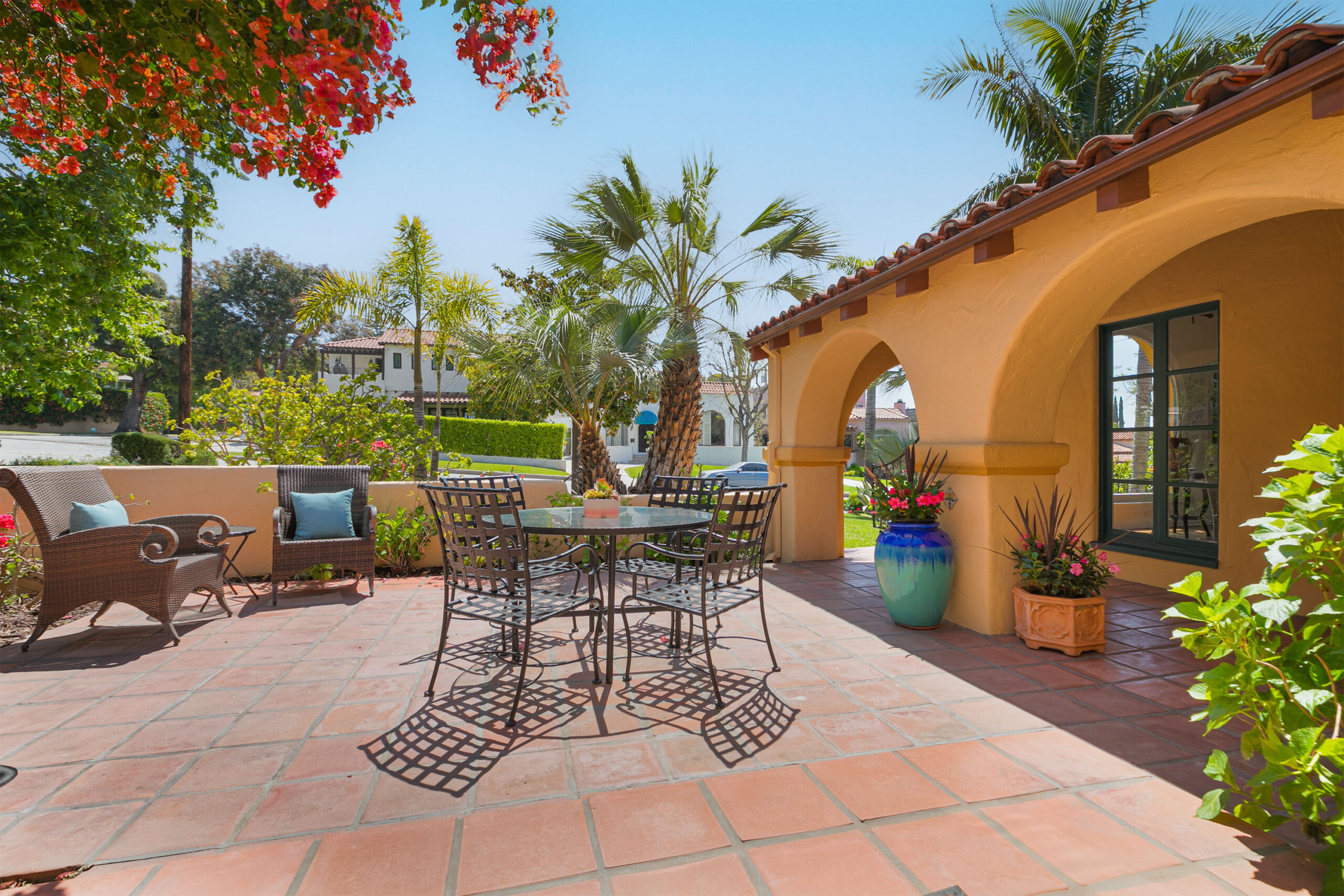 1637 Highland Ave, Glendale CA 91202