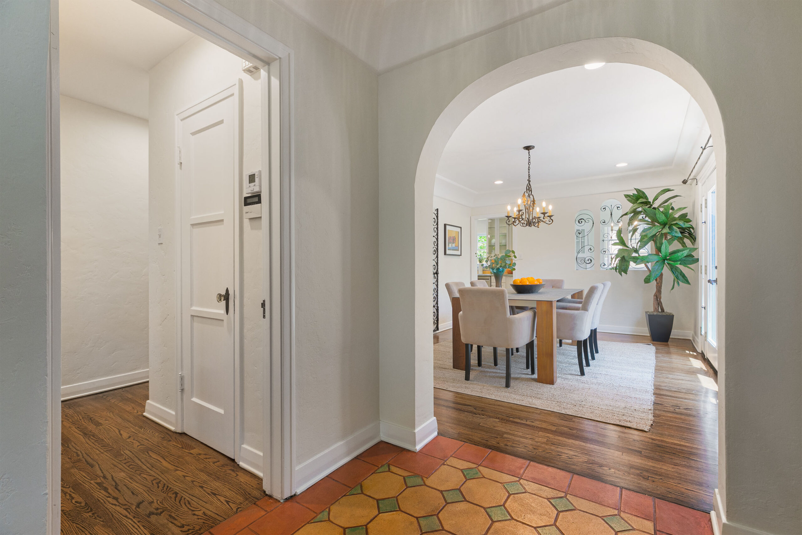 1637 Highland Ave, Glendale CA 91202
