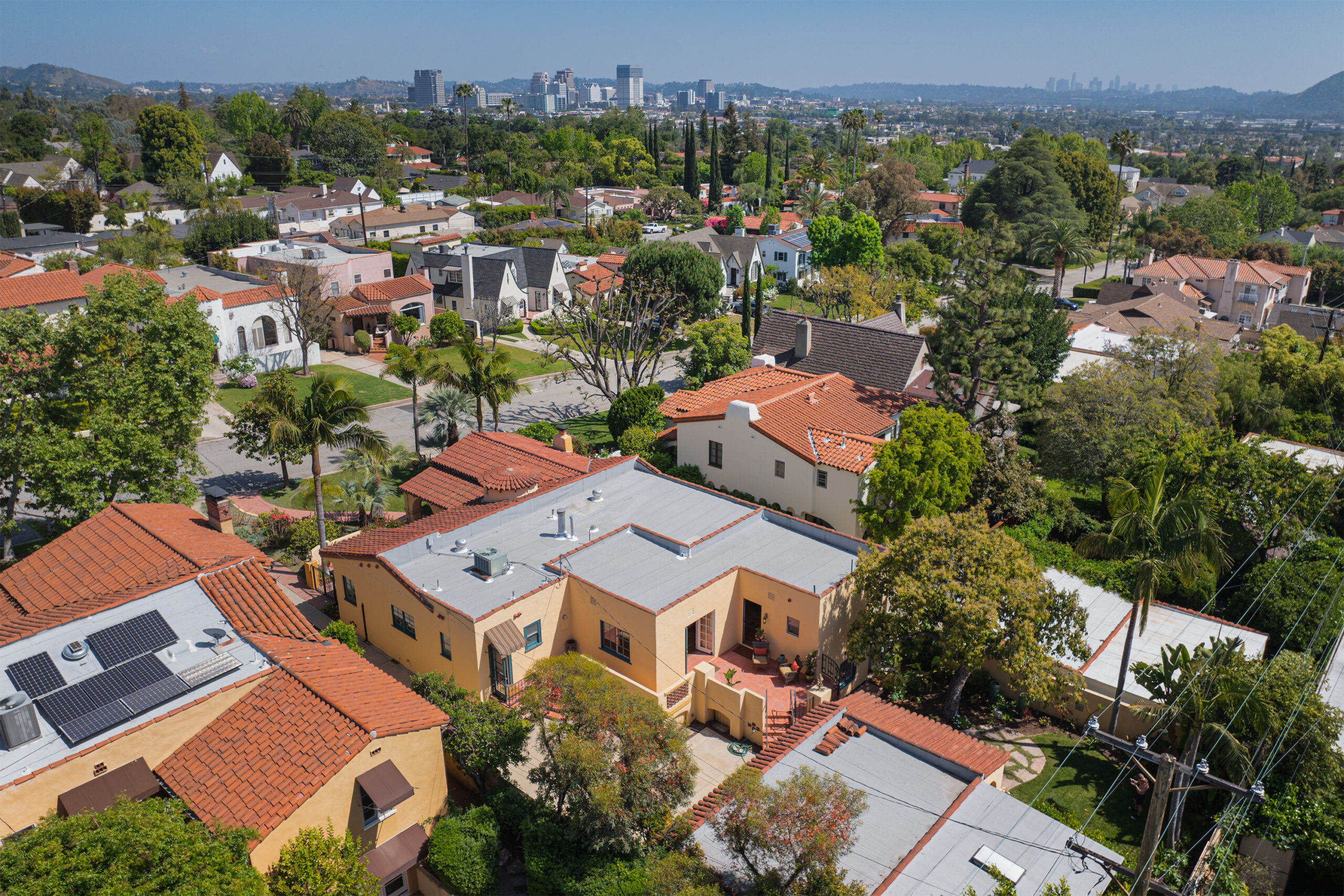 1637 Highland Ave, Glendale CA 91202