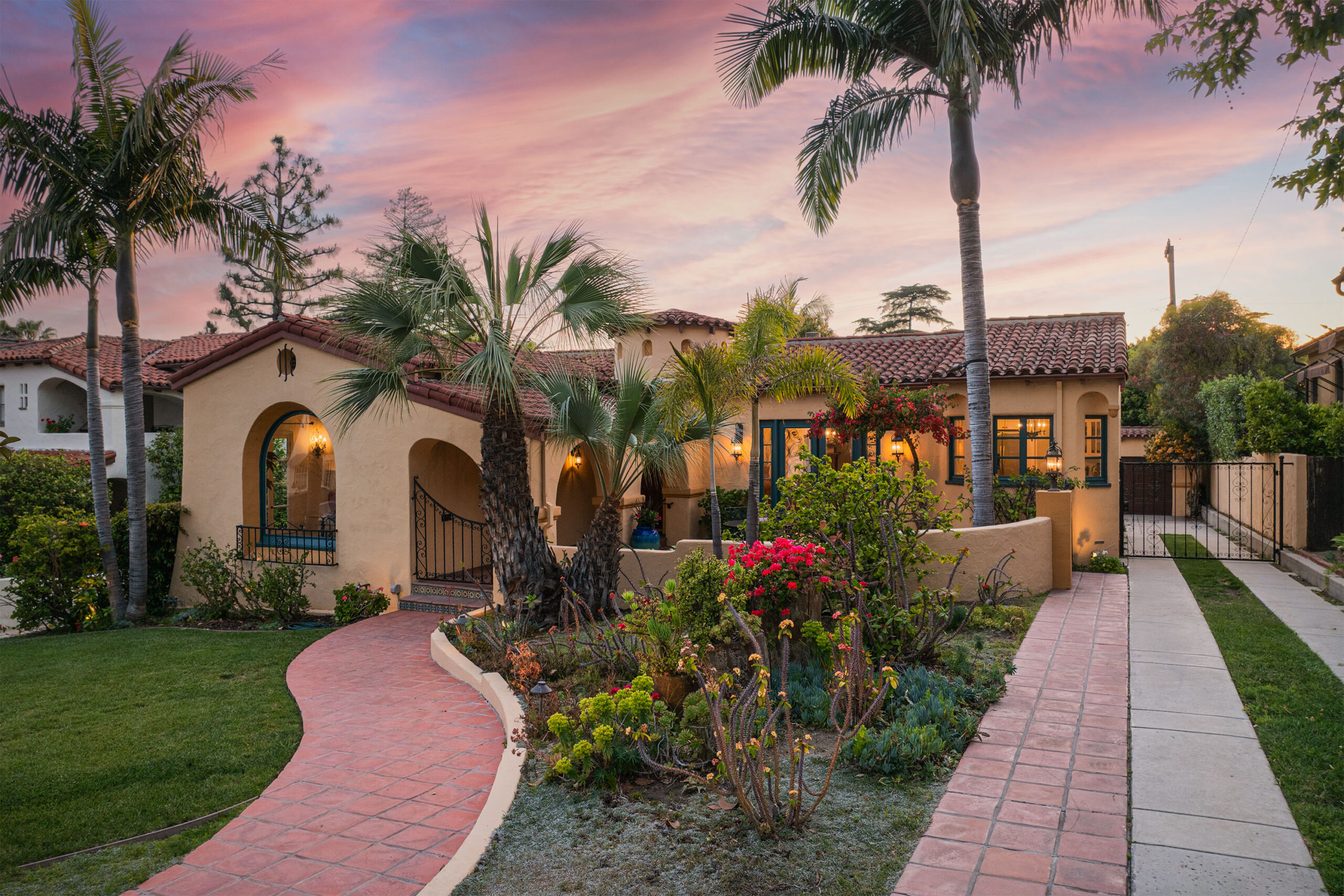 1637 Highland Ave, Glendale CA 91202