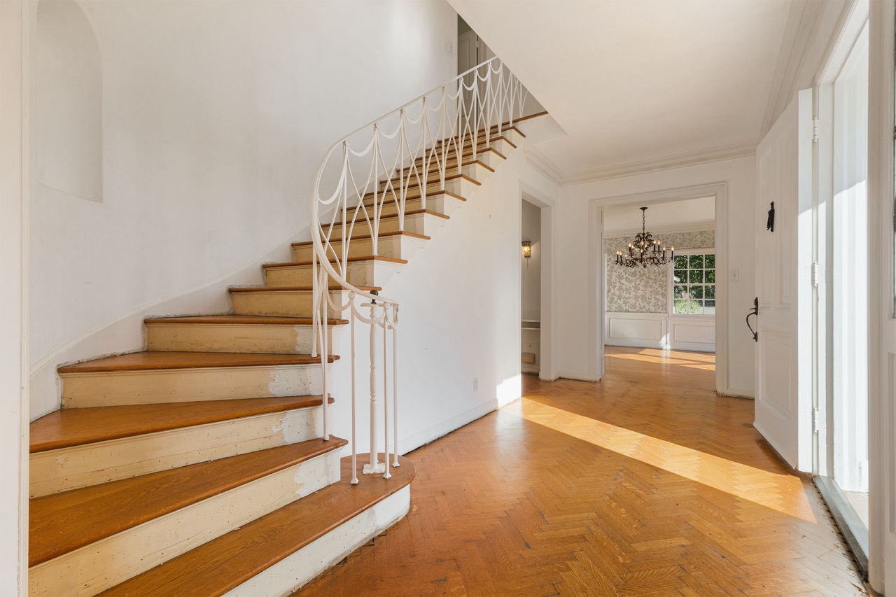 1625 Campbell St, Glendale CA 91207