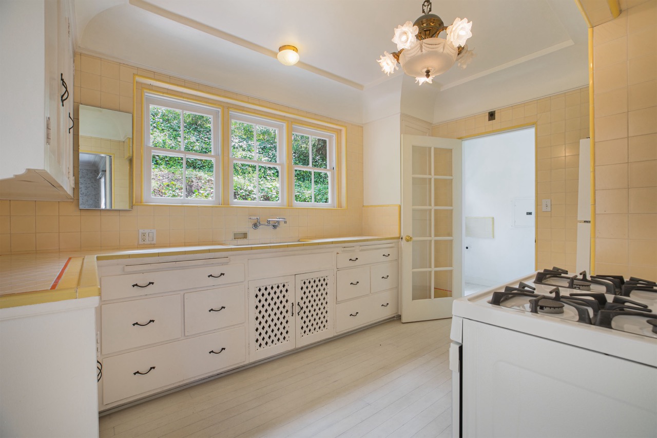 1625 Campbell St, Glendale CA 91207