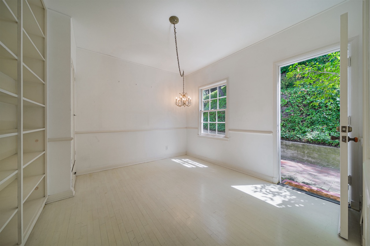 1625 Campbell St, Glendale CA 91207
