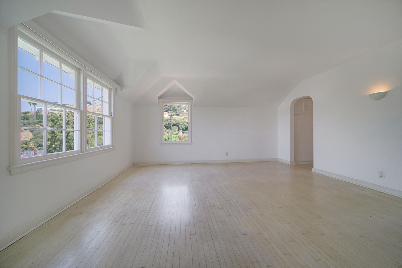 1625 Campbell St, Glendale CA 91207
