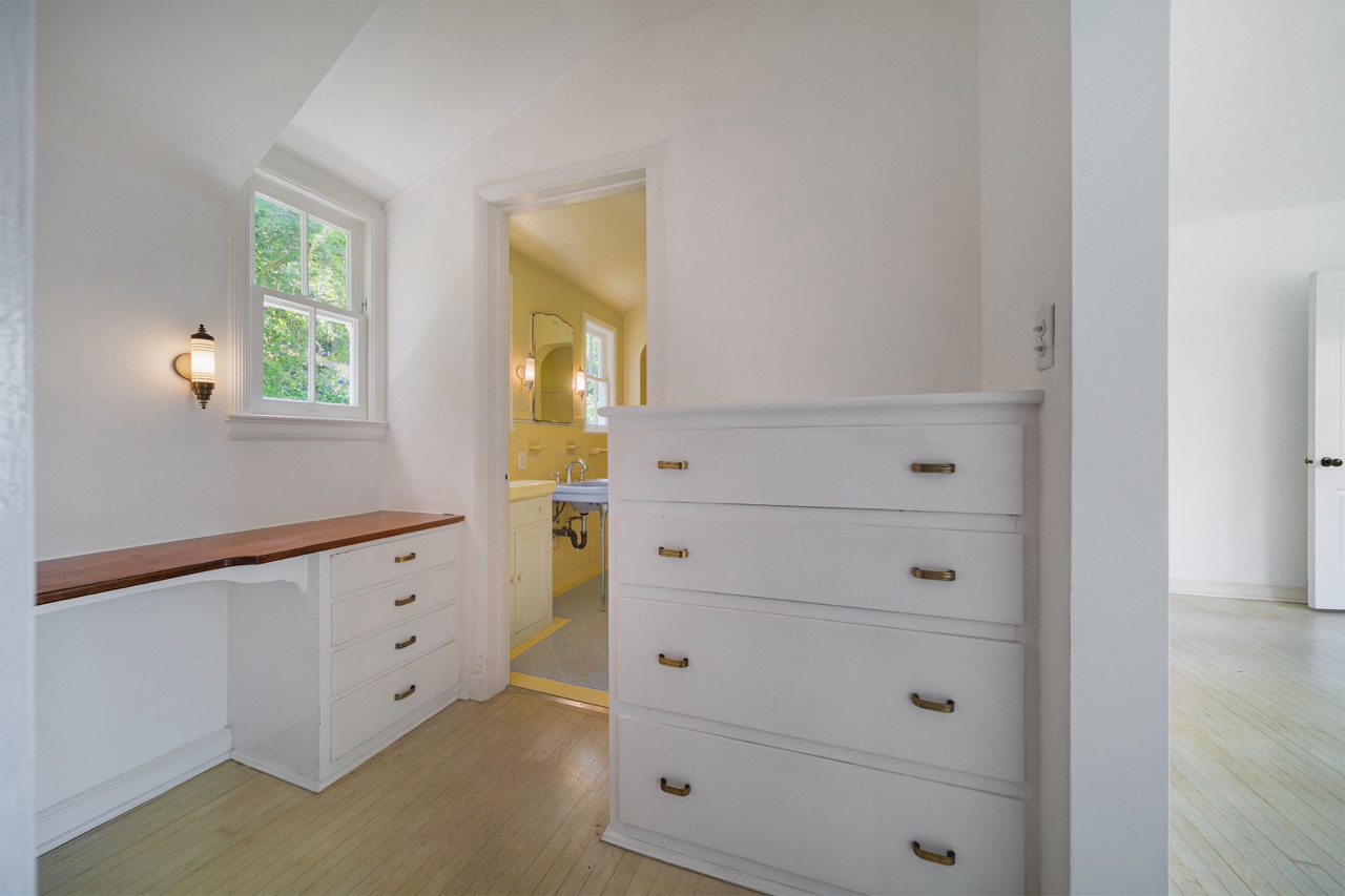 1625 Campbell St, Glendale CA 91207