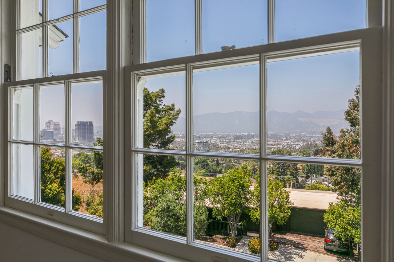 1625 Campbell St, Glendale CA 91207