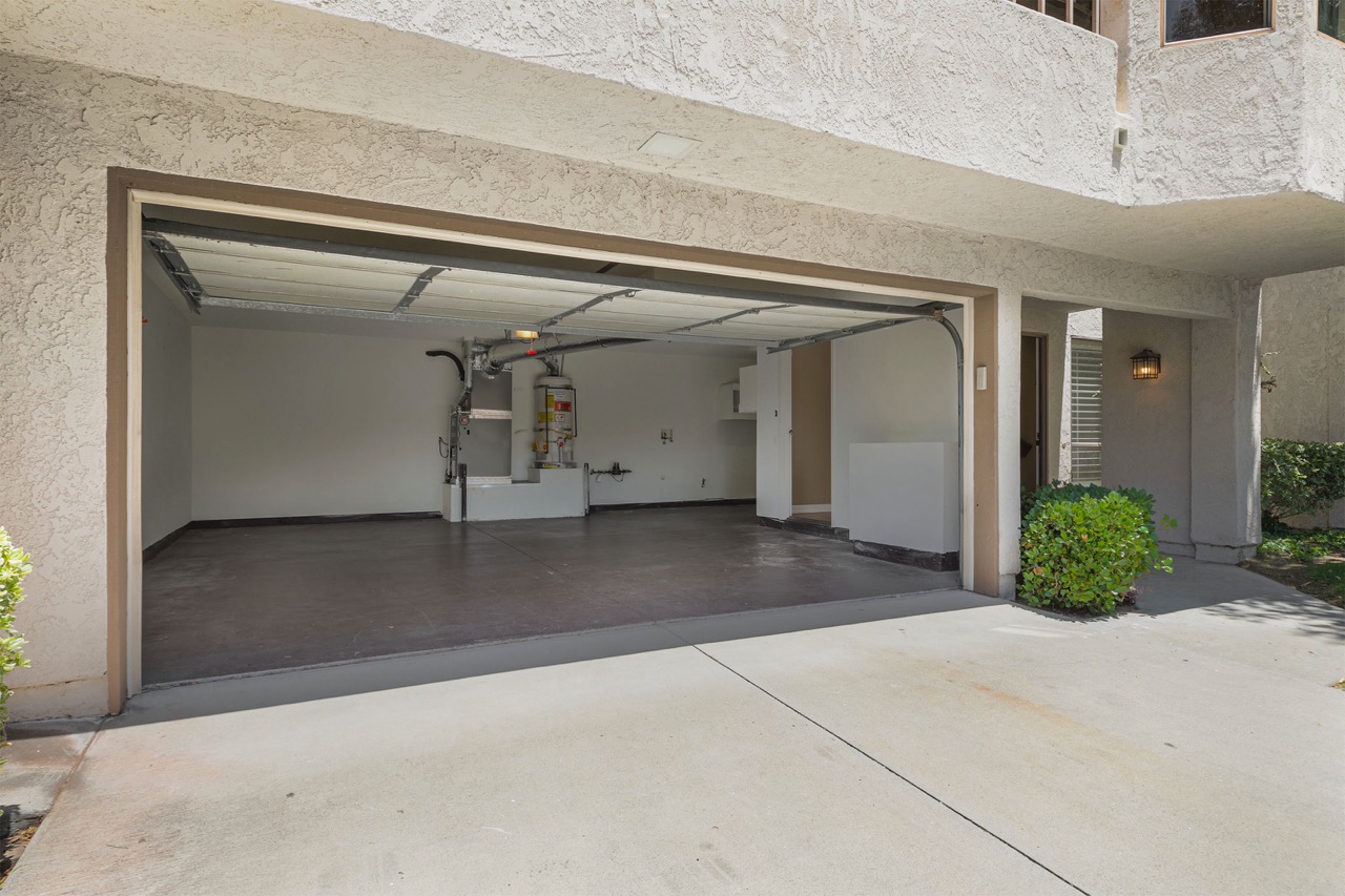 23211 Coso, Mission Viejo CA 92692