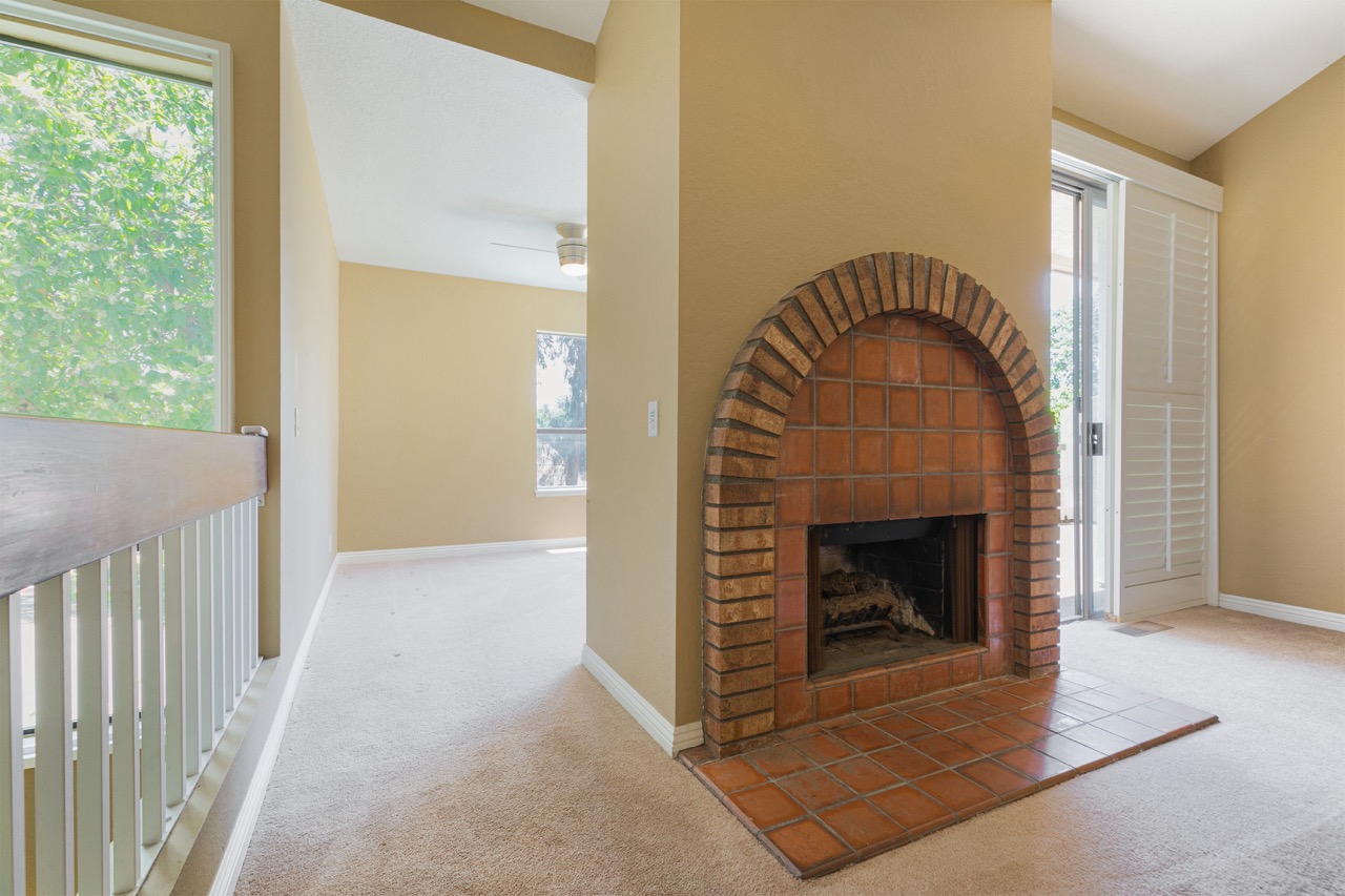 23211 Coso, Mission Viejo CA 92692