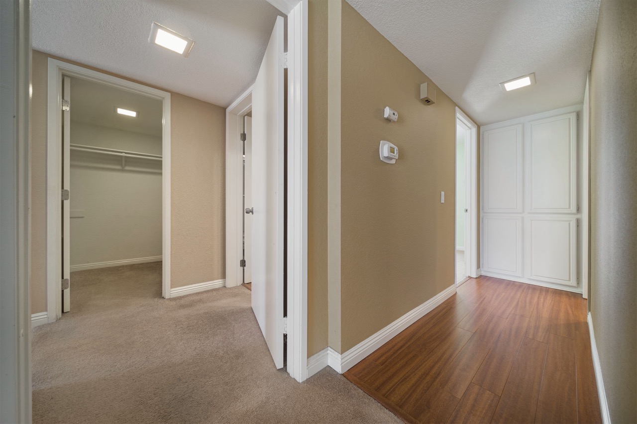 23211 Coso, Mission Viejo CA 92692
