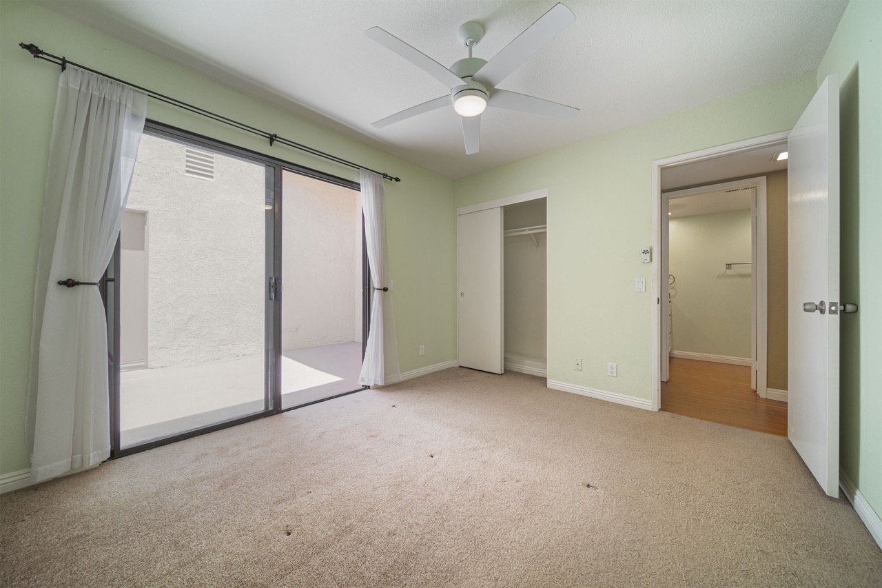 23211 Coso, Mission Viejo CA 92692