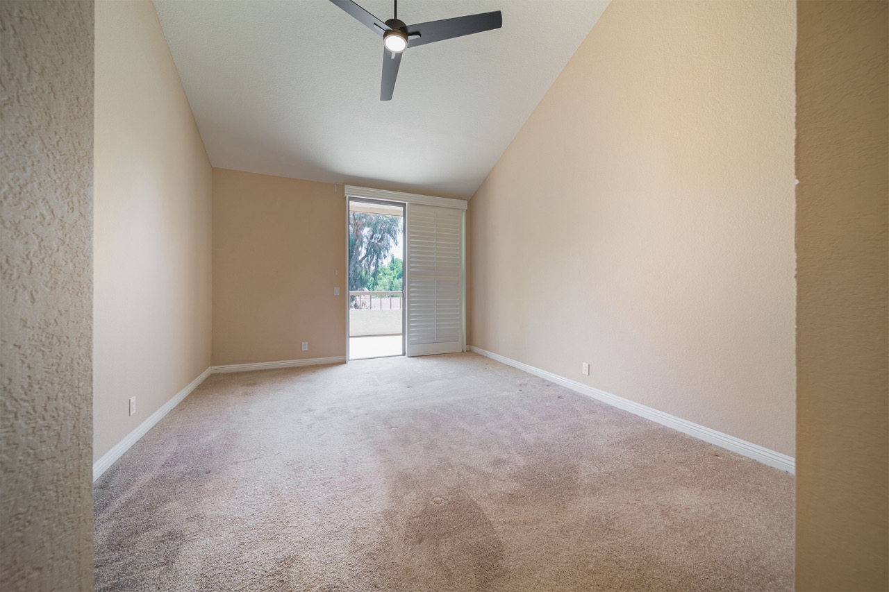 23211 Coso, Mission Viejo CA 92692