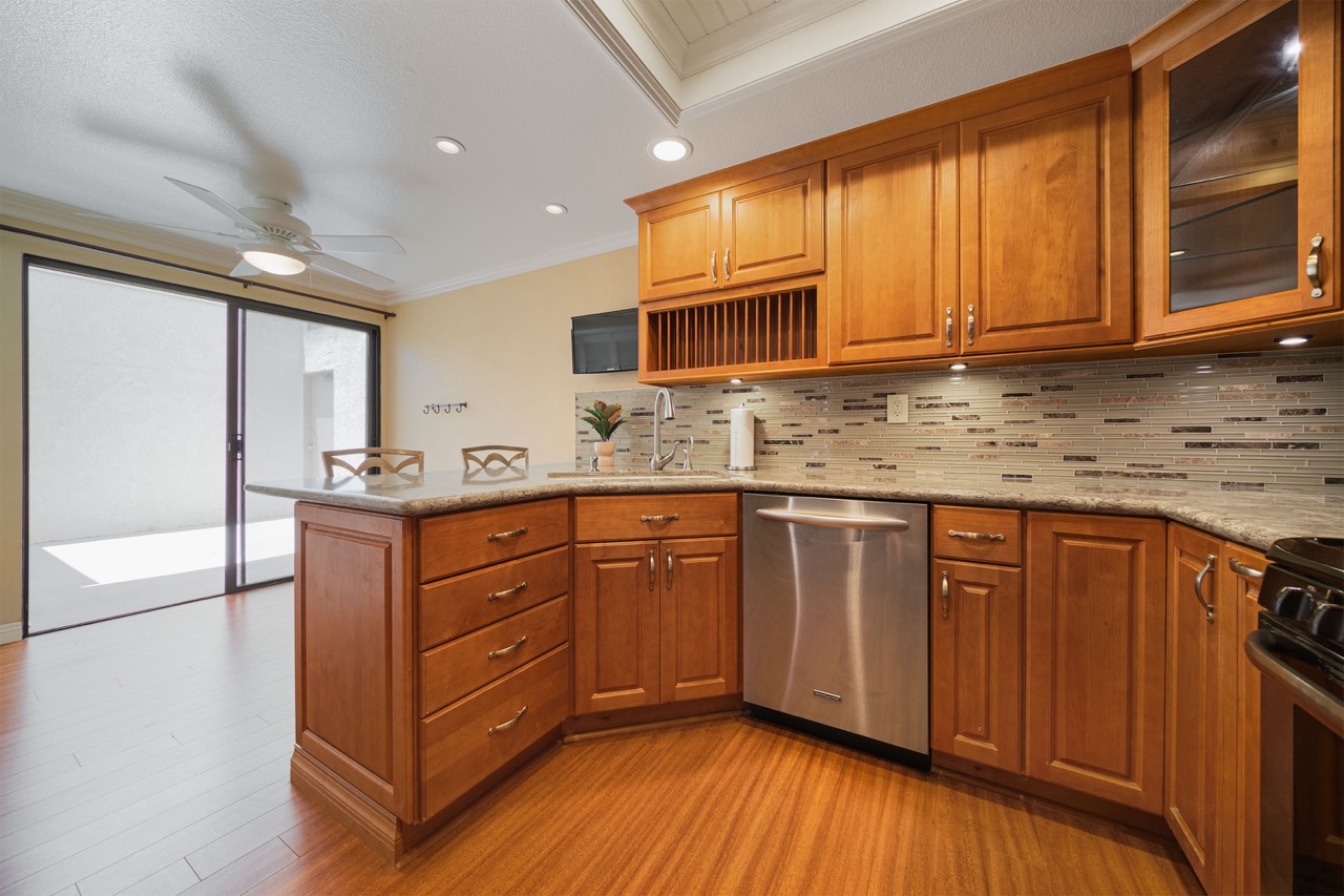 23211 Coso, Mission Viejo CA 92692