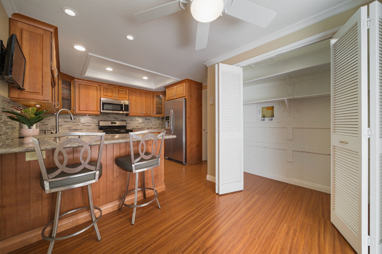 23211 Coso, Mission Viejo CA 92692