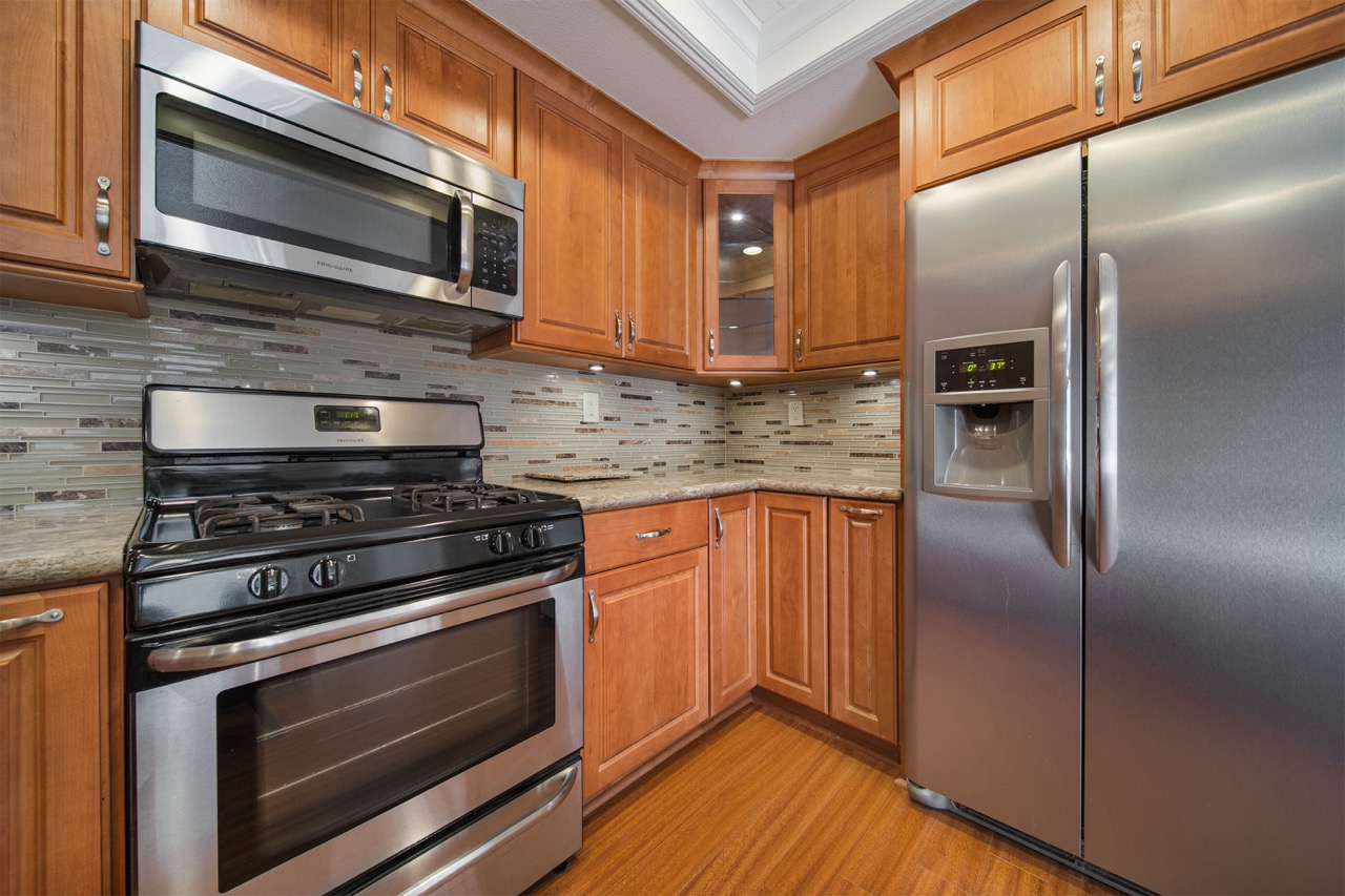 23211 Coso, Mission Viejo CA 92692