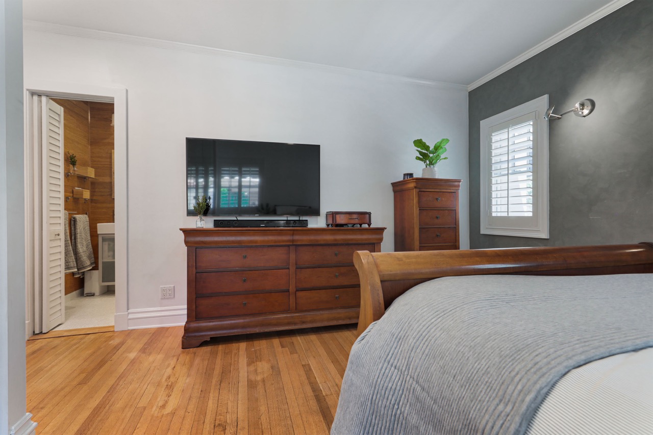 1624 Cleveland Rd, Glendale CA 91202