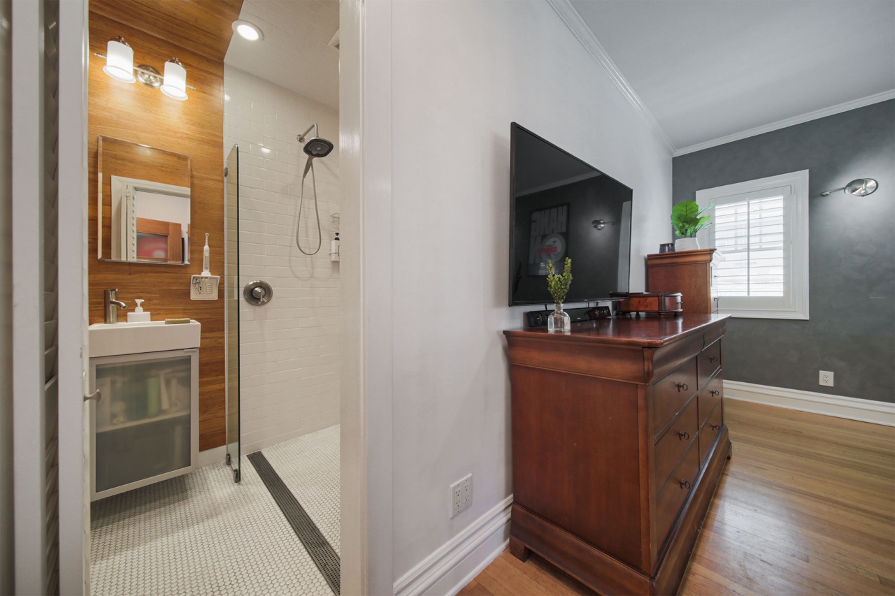 1624 Cleveland Rd, Glendale CA 91202