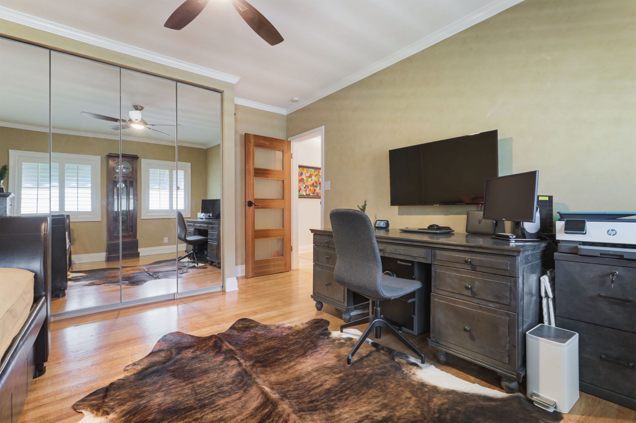 1624 Cleveland Rd, Glendale CA 91202