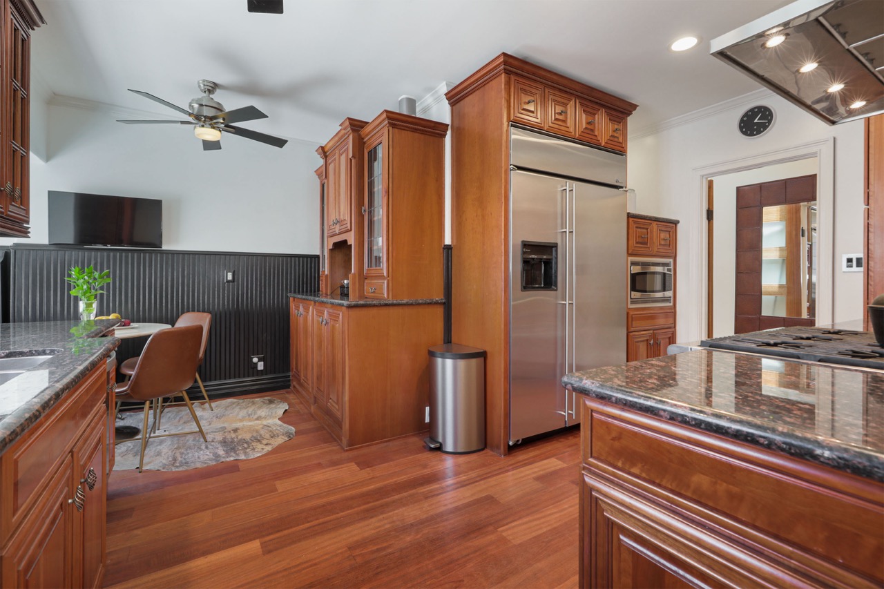 1624 Cleveland Rd, Glendale CA 91202