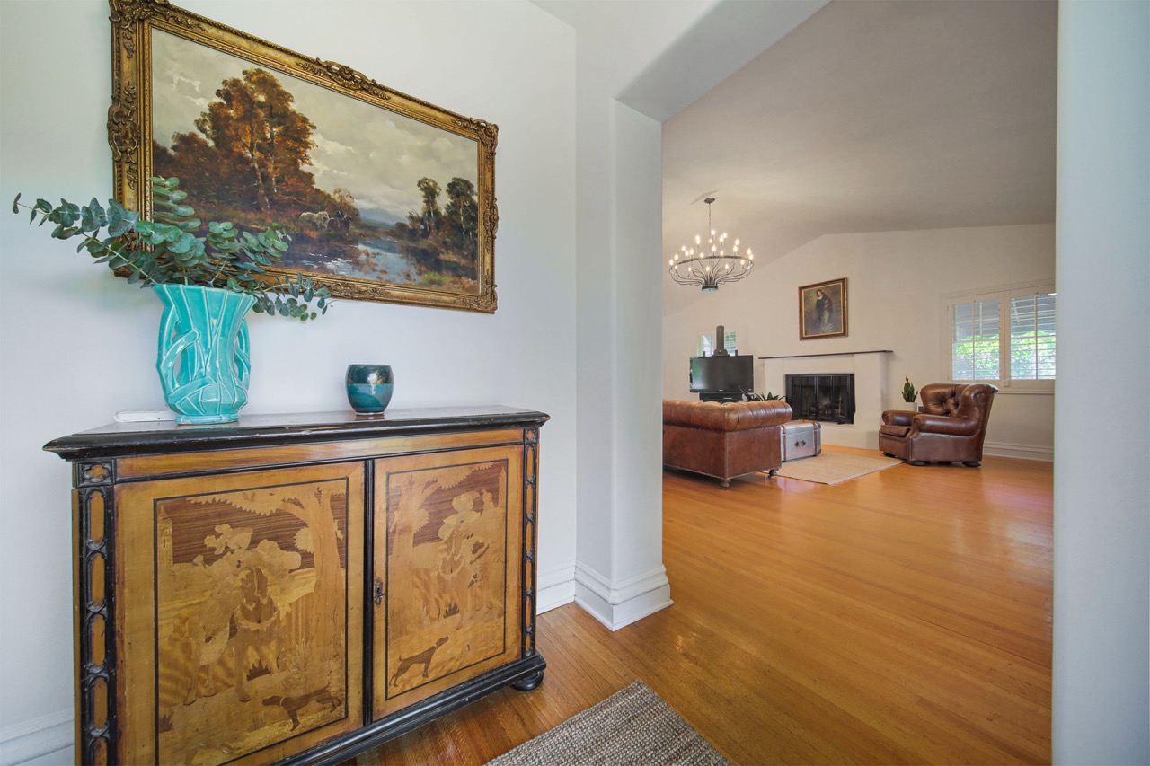 1624 Cleveland Rd, Glendale CA 91202