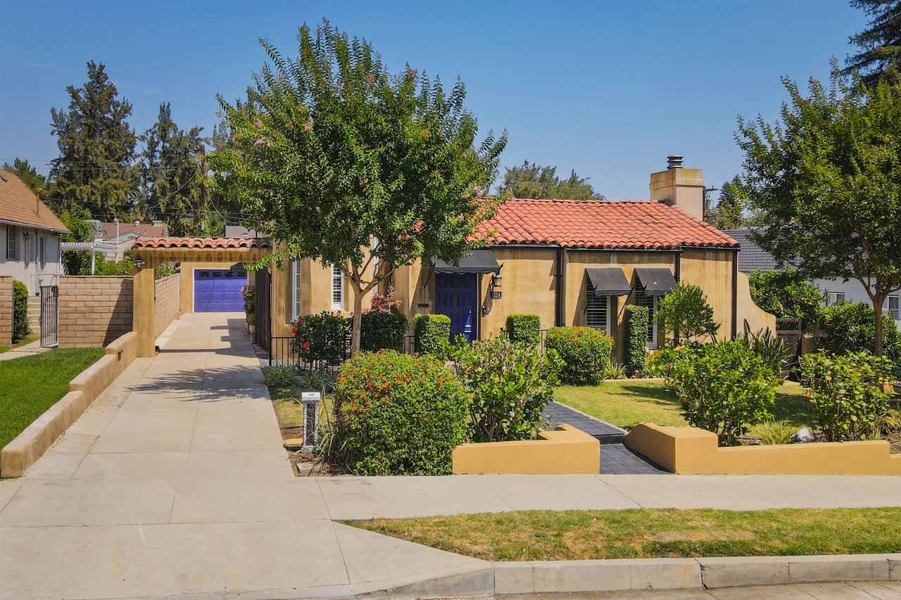 1624 Cleveland Rd, Glendale CA 91202