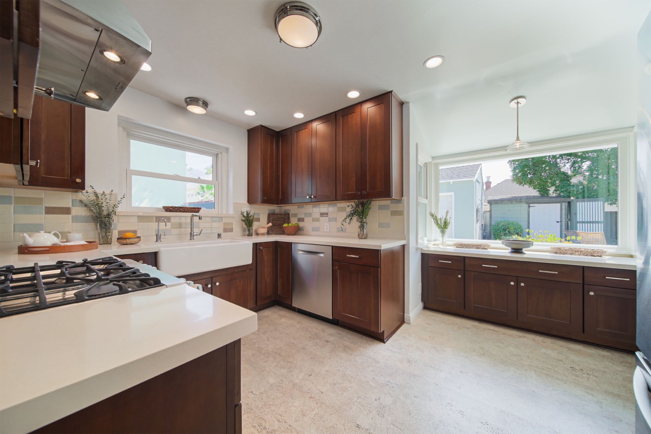 1420 Lee Dr, Glendale CA 91201