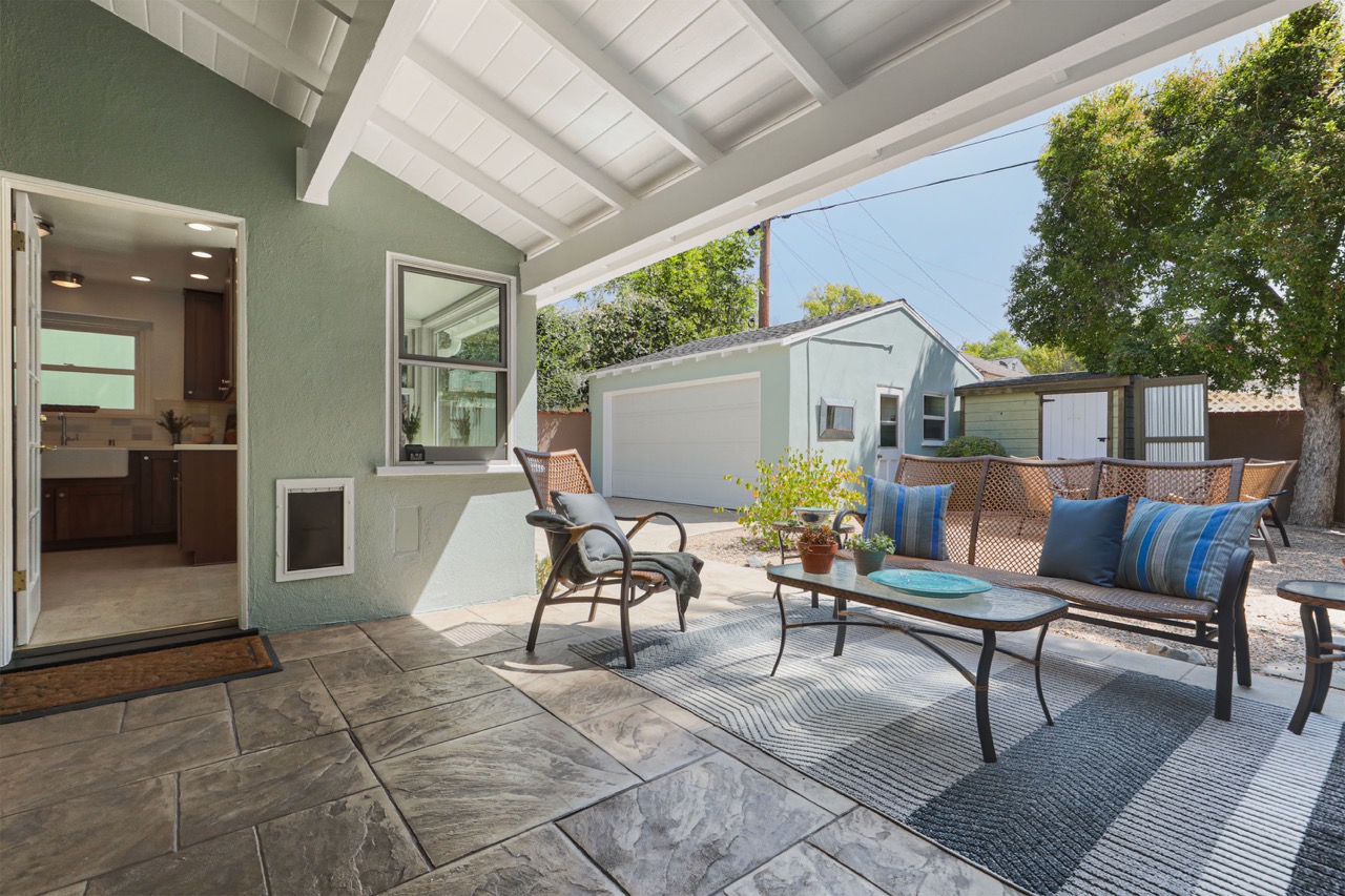 1420 Lee Dr, Glendale CA 91201