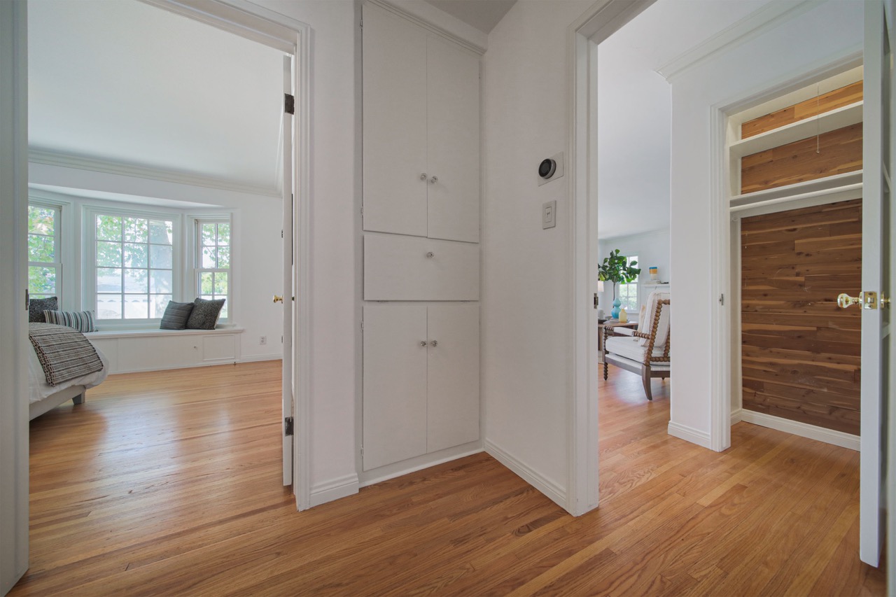 1420 Lee Dr, Glendale CA 91201