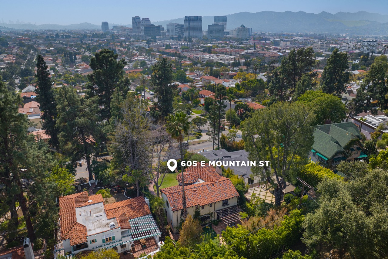 605 E Mountain St, Glendale CA 91207