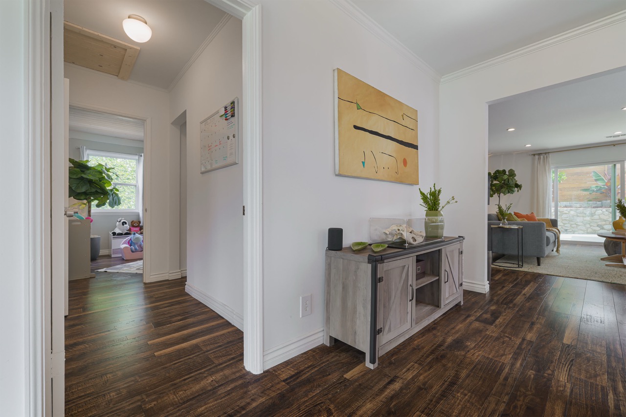 3727 3rd Ave, La Crescenta CA 91214