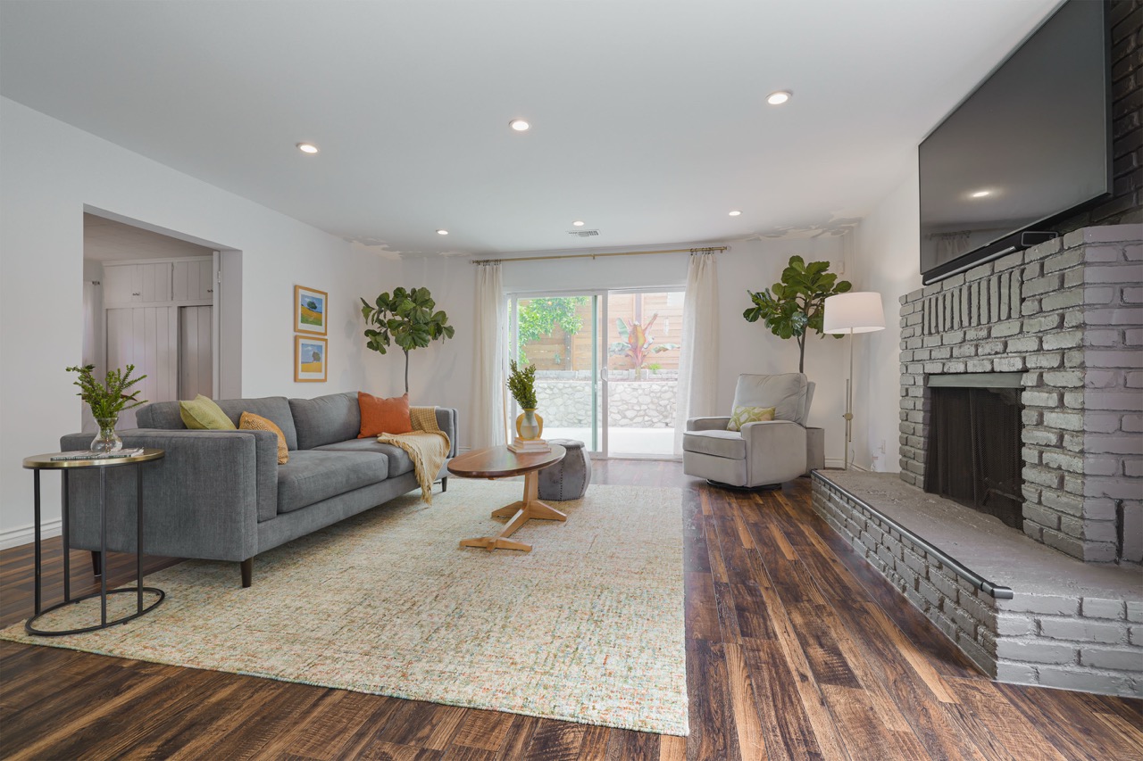 3727 3rd Ave, La Crescenta CA 91214