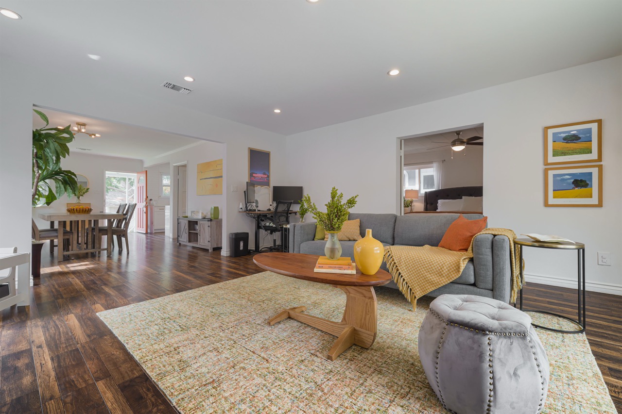 3727 3rd Ave, La Crescenta CA 91214