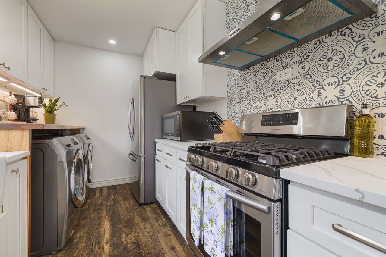 3727 3rd Ave, La Crescenta CA 91214