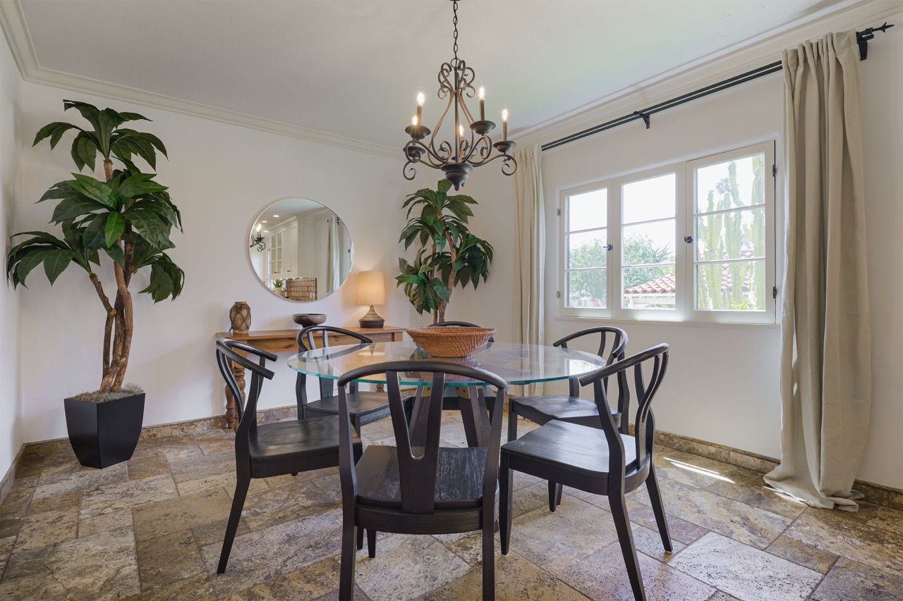 516 E Stocker St, Glendale CA 91207