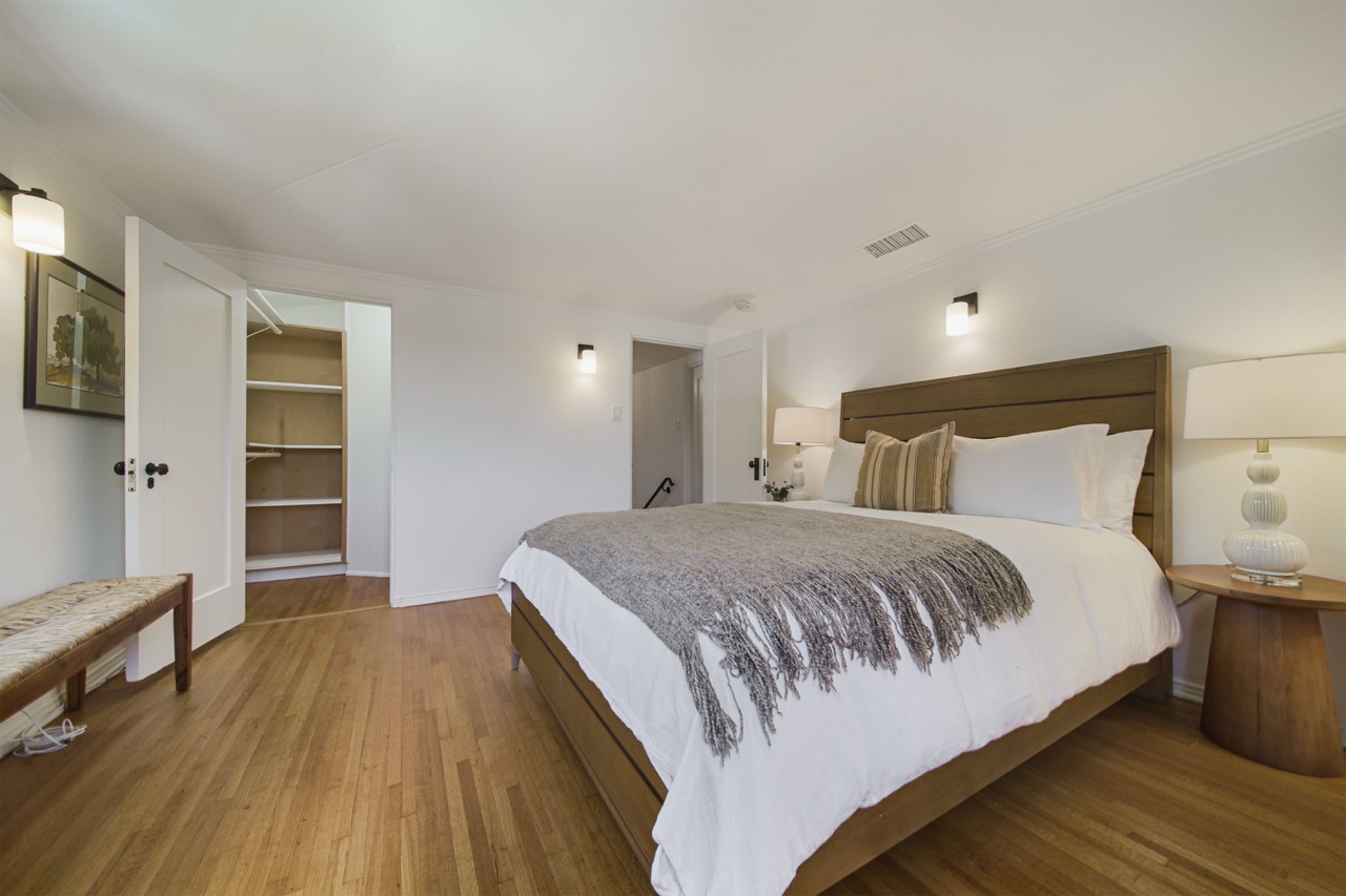 516 E Stocker St, Glendale CA 91207